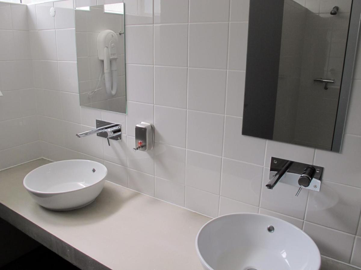 Azores Youth Hostels - Sao Miguel Ponta Delgada  Ngoại thất bức ảnh